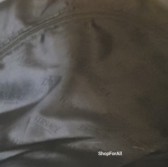 Versace - Picture 10 of 12